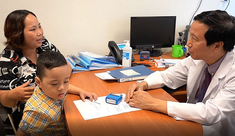 Tạp chí khoa học danh tiếng hàng đầu thế giới công bố nghiên cứu điều trị tự kỷ của Vinmec Tạp chí khoa học danh tiếng hàng đầu thế giới công bố nghiên cứu điều trị tự kỷ của Vinmec