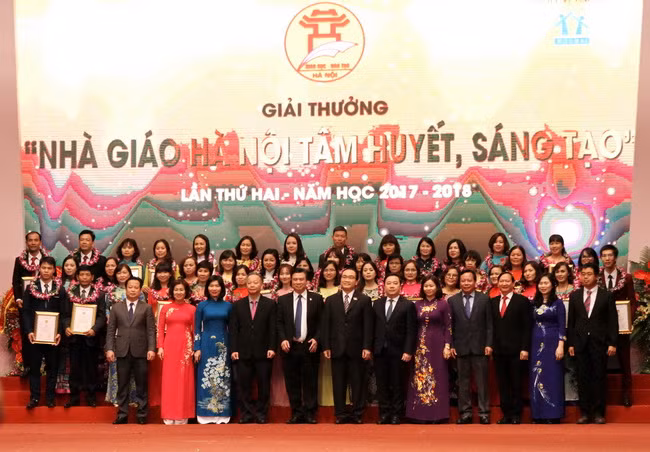 Tôn vinh những nhà giáo tiêu biểu của Thủ đô