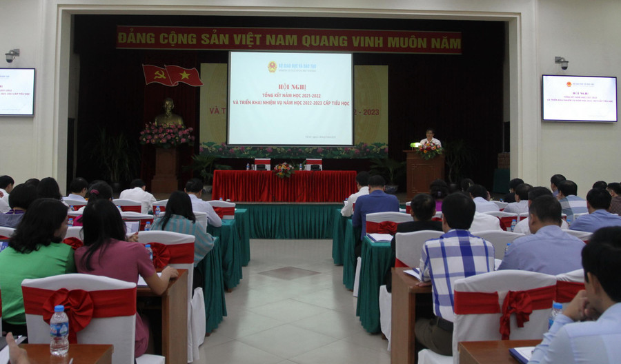 Quang cảnh hội nghị Quang cảnh hội nghị