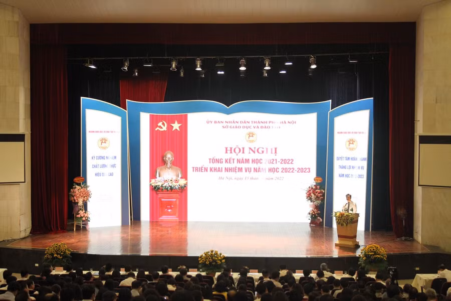 Quang cảnh hội nghị