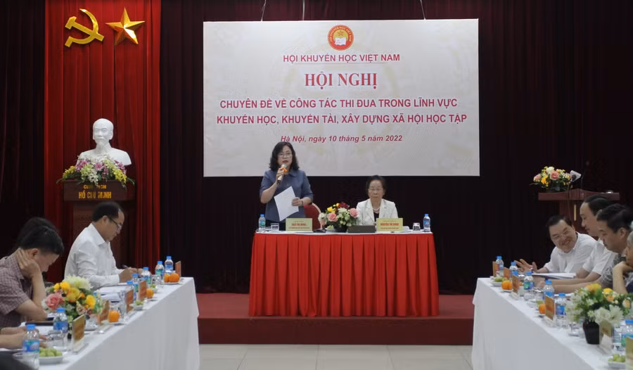 Quang cảnh hội nghị