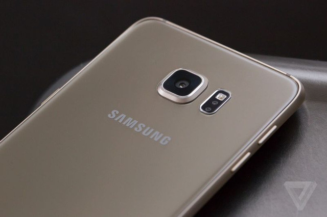 Camera trên Galaxy S6.