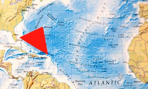 Tam giác Bermuda nằm giữa Florida, Bermuda và Puerto Rico. Ảnh: Sun.