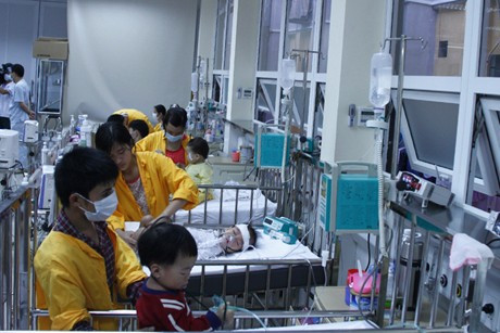 Nhiều phòng của y, bác sỹ BV Nhi Trung ương được trưng dụng để dùng làm phòng điều trị cho bệnh nhi sởi.