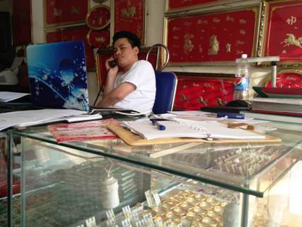 tiệm vàng Hoàng Mai, 559 cây vàng, khởi kiện tiệm vàng Hoàng Mai, 559 cây vàng, khởi kiện