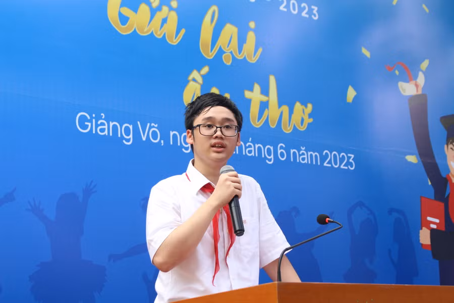 Phạm Nhật Lâm - lớp 9A1 gửi lời tri ân với thầy cô giáo.