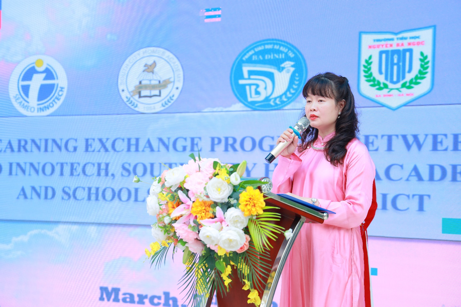 Cô Phạm Thị Thiên Nga phát biểu tại buổi gặp, làm việc. Cô Phạm Thị Thiên Nga phát biểu tại buổi gặp, làm việc.