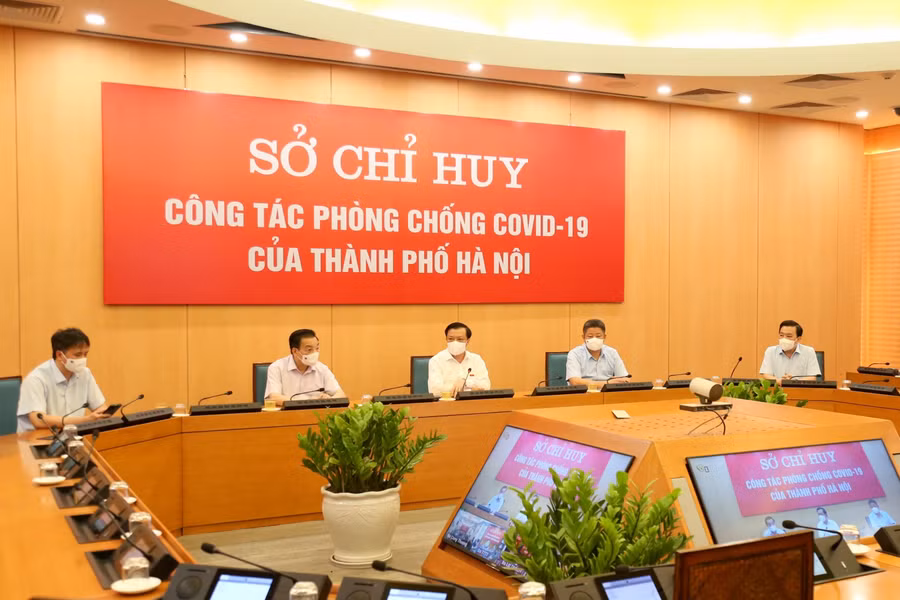 Quang cảnh buổi làm việc.