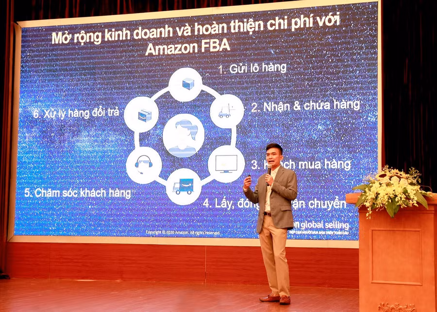 Ông Trần Xuân Thủy, Giám đốc Amazon Global Selling Việt Nam chia sẻ về những cơ hội xuất khẩu trực tuyến thông qua nền tảng Amazon.