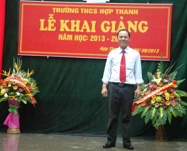 Thầy giáo chắp cánh ước mơ cho các học sinh ngoại thành