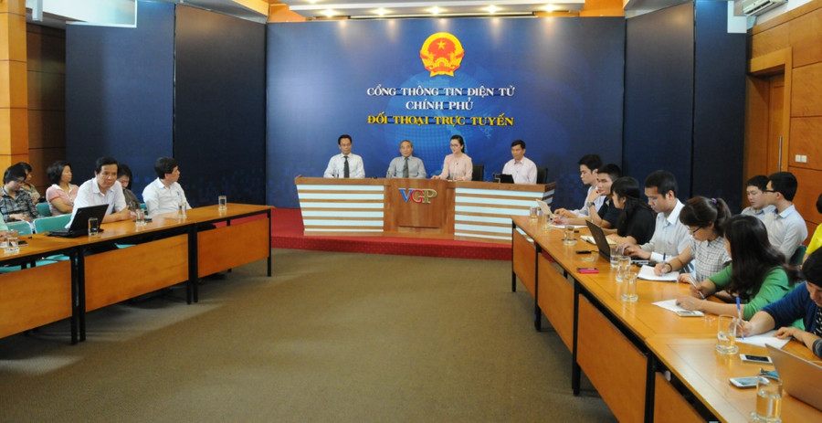 Quang cảnh buổi tọa đàm Quang cảnh buổi tọa đàm