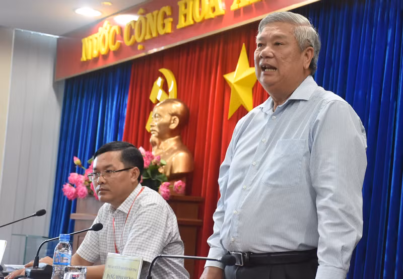 Ông Đặng Minh Hưng - Phó Chủ tịch UBND tỉnh Bình Dương phát biểu tại buổi làm việc.