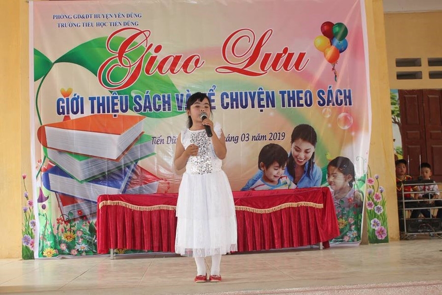 Phần thi kể chuyện theo sách