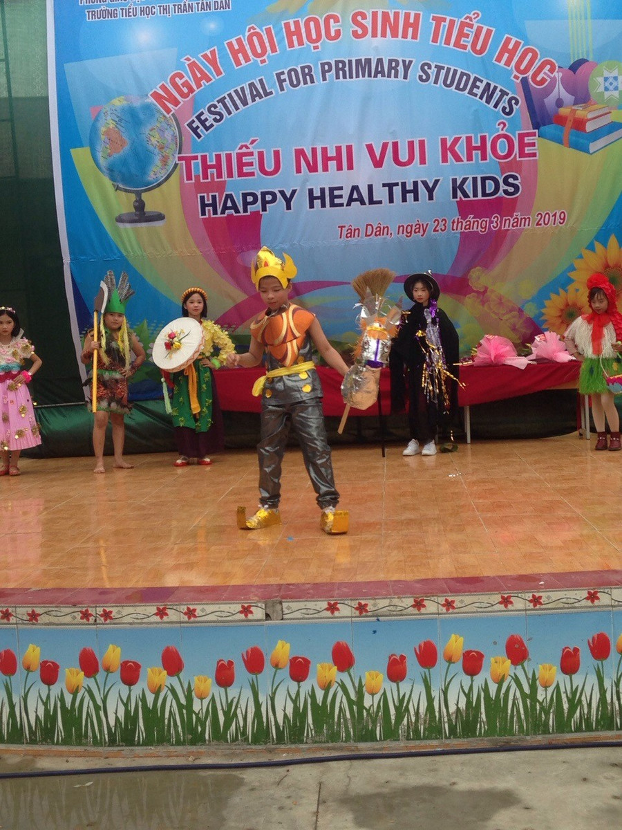 Phần trình diễn trong lễ hội hóa trang