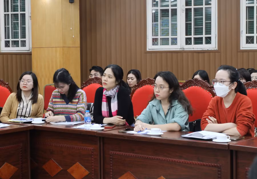 56 thầy cô đã xuất sắc vượt qua vòng sơ tuyển để tham gia khóa học.