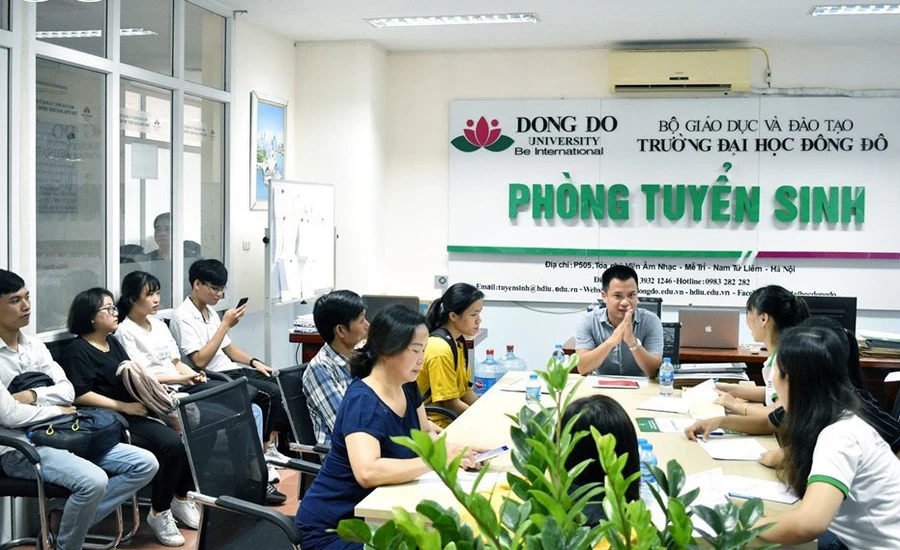 Bộ Công an khởi tố thêm hai nữ cán bộ vi phạm tại Đại học Đông Đô