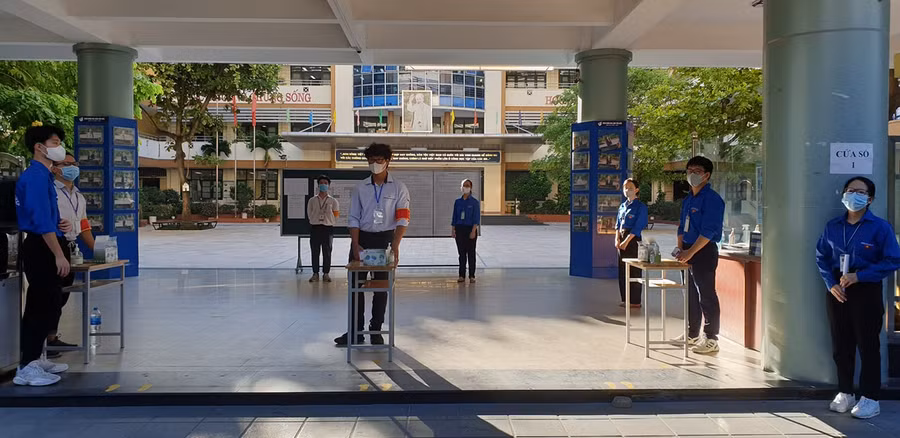 Công tác phòng dịch được điểm thi chuẩn bị nghiêm túc, chu đáo