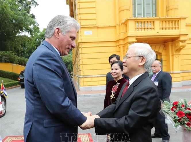 Tổng Bí thư, Chủ tịch nước Nguyễn Phú Trọng đón Chủ tịch HĐNN và HĐBT Cuba Miguel Mario Díaz-Canel Bermúdez. Ảnh: Trí Dũng/TTXVN