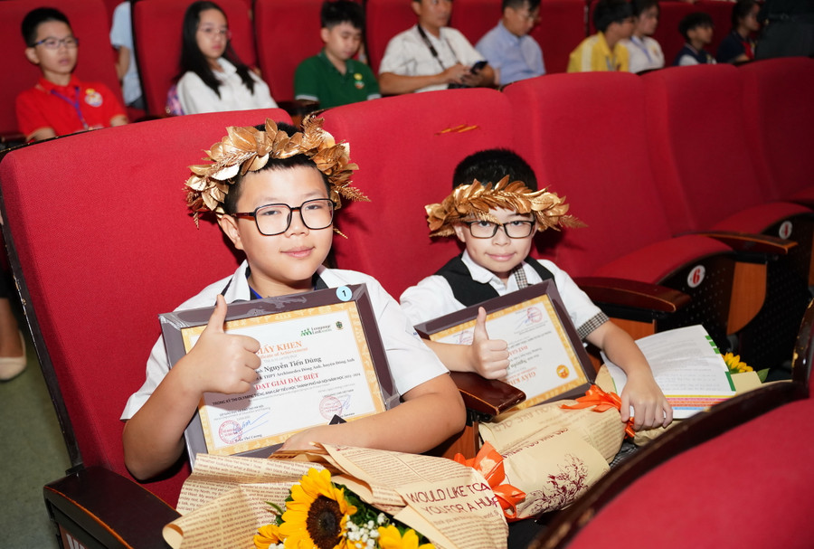 Chân dung các thí sinh đạt giải đặc biệt.