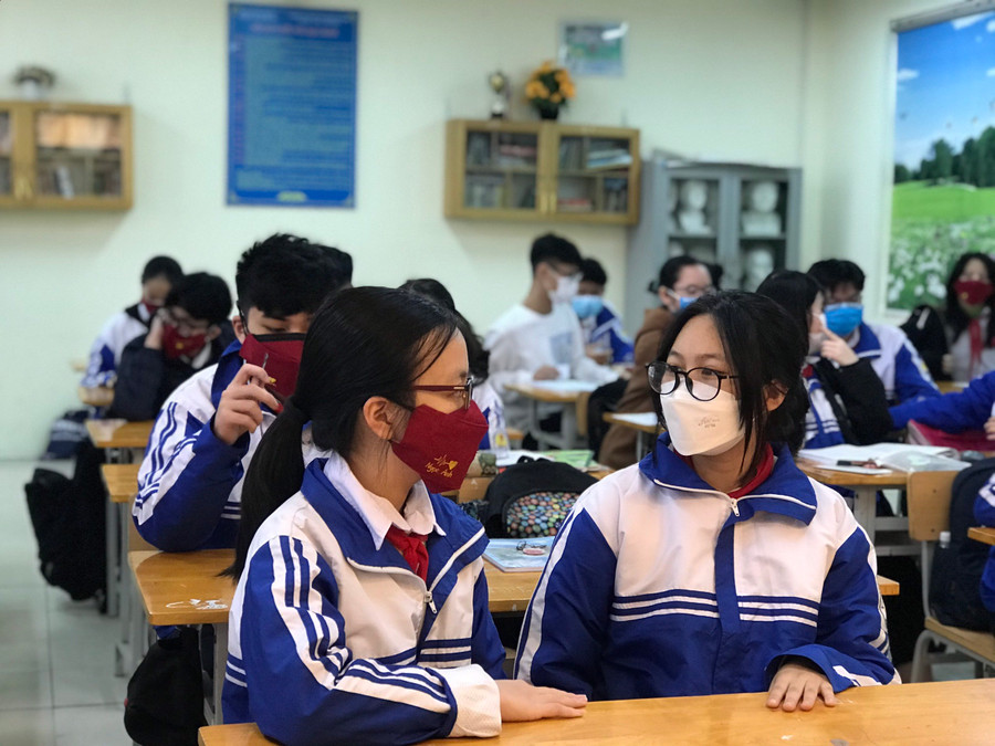 Học sinh Hà Nội thấp thỏm chờ đợi công bố phương án thi. Ảnh Hải Nguyễn. Học sinh Hà Nội thấp thỏm chờ đợi công bố phương án thi. Ảnh Hải Nguyễn.