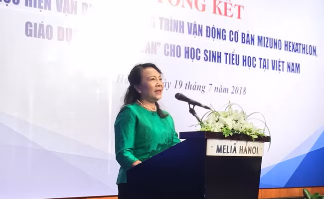 Thứ trưởng Nguyễn Thị Nghĩa phát biểu tại lễ tổng kết