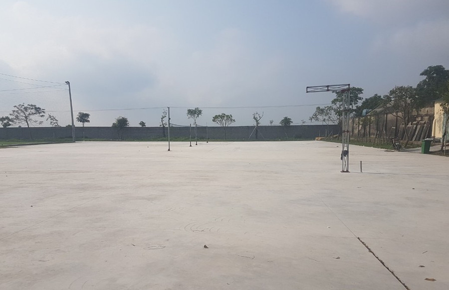 Sân tập bóng rổ của trường THPT Quỳnh Thọ - Quỳnh Phụ - Thái Bình Sân tập bóng rổ của trường THPT Quỳnh Thọ - Quỳnh Phụ - Thái Bình