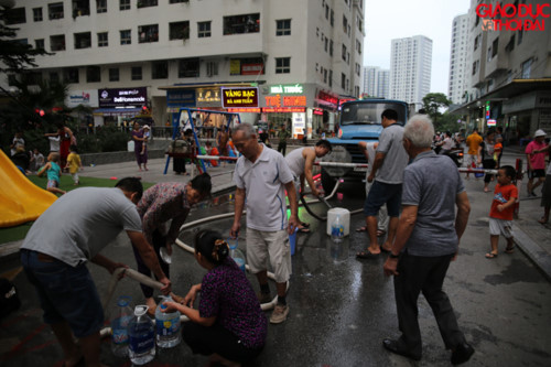 Tổng giám đốc Viwasupco “loanh quanh” giải thích mùi lạ trong nước sạch sông Đà ảnh 1