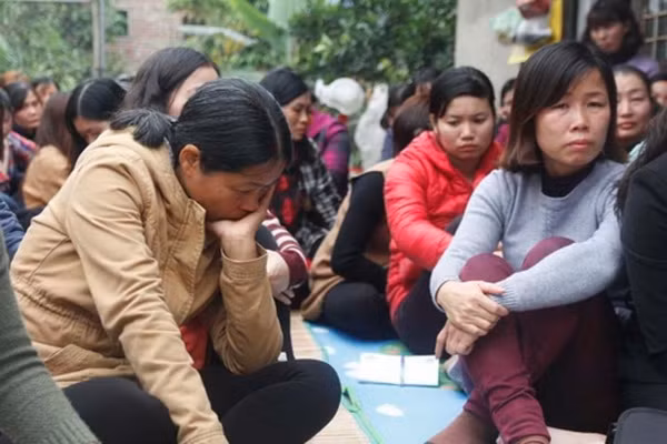 Trong số 256 giáo viên có nguy cơ mất việc, rất nhiều người hoàn cảnh khó khăn 