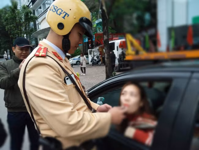 Hà Nội: CSGT xử phạt hơn 550 “ma men” sau 1 tháng thực hiện Nghị định 100