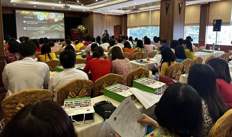 Quang cảnh lớp tập huấn.