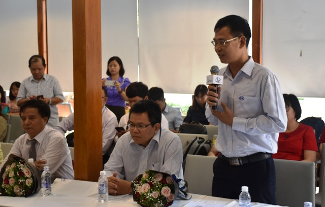 Ông Nguyễn Thanh Hải - Phó Tổng Giám đốc Công ty Cổ phần Nhựa Bình Minh, chia sẻ về quá trình phấn đấu đạt giải thưởng của tập thể công ty Ông Nguyễn Thanh Hải - Phó Tổng Giám đốc Công ty Cổ phần Nhựa Bình Minh, chia sẻ về quá trình phấn đấu đạt giải thưởng của tập thể công ty