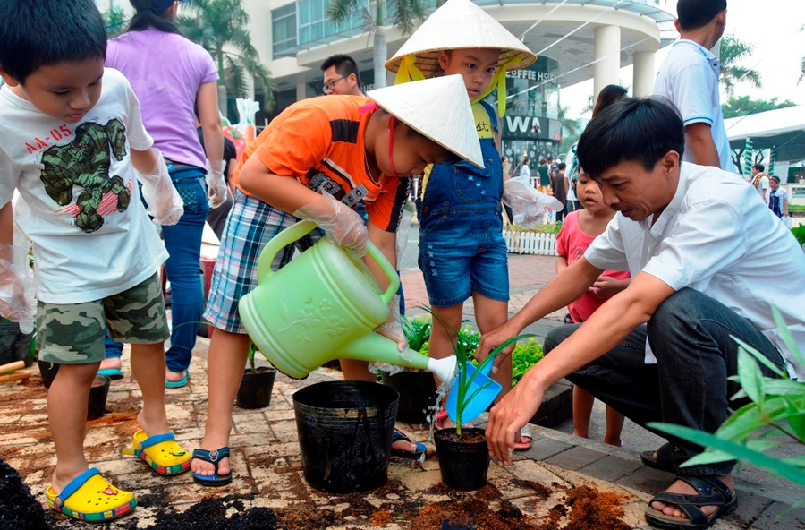 Tham gia Ngày hội giúp các bạn nhỏ có được những kiến thức về nông nghiệp, tình yêu với thiên nhiên, cỏ cây