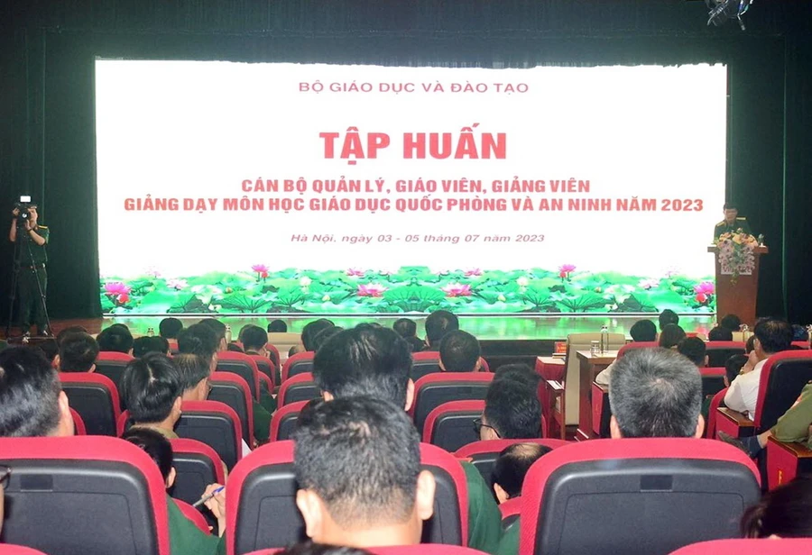 Quang cảnh lớp tập huấn.