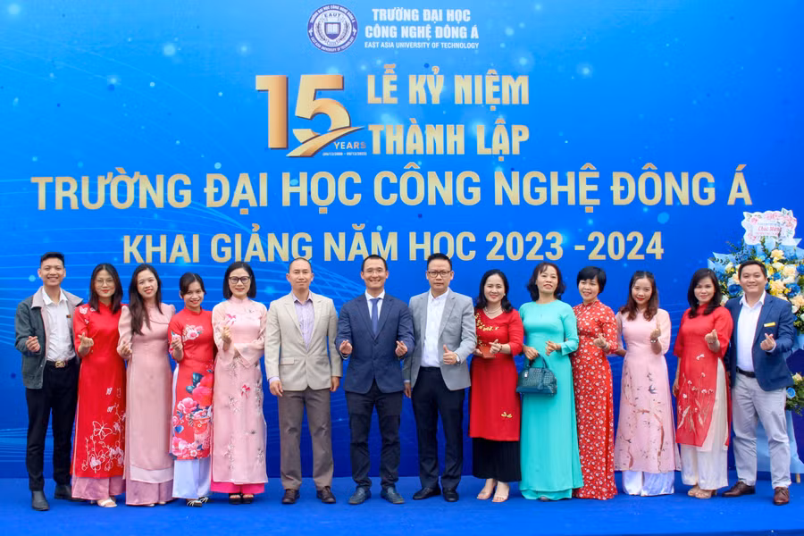 Trường Đại học công nghệ Đông Á kỷ niệm 15 năm thành lập.