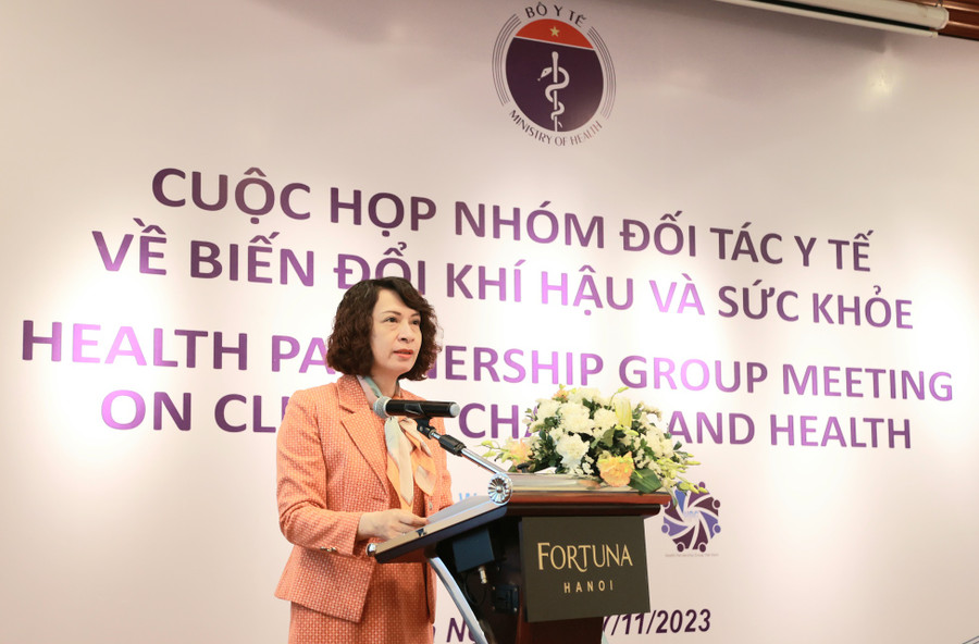 PGS.TS Nguyễn Thị Liên Hương - Thứ trưởng Bộ Y tế phát biểu.