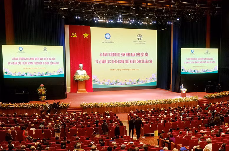 Quang cảnh lễ kỉ niệm