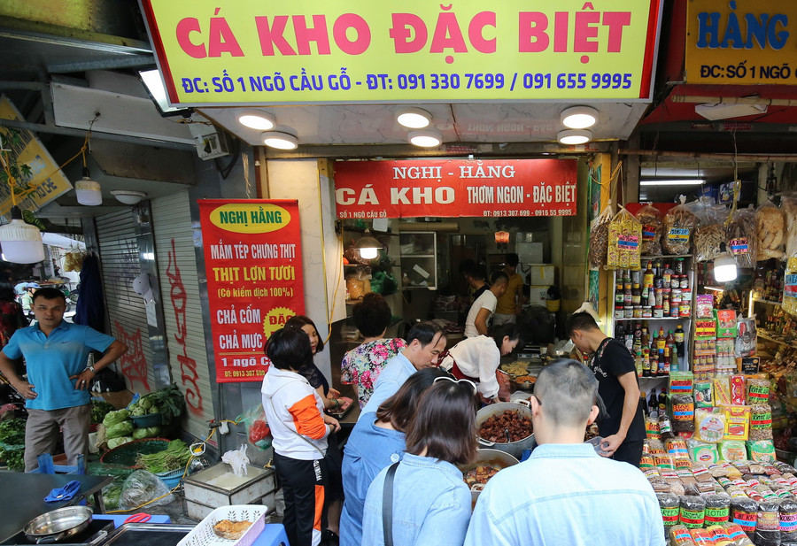 Món cá kho phố cổ của văn hóa “ba sáu phố phường” ảnh 4 Món cá kho phố cổ của văn hóa “ba sáu phố phường” ảnh 4