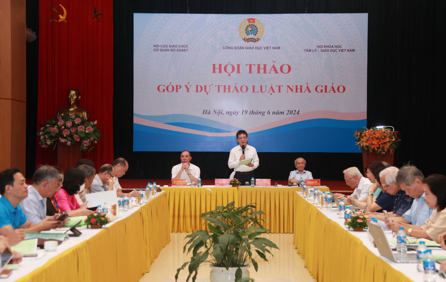 Quang cảnh hội thảo.