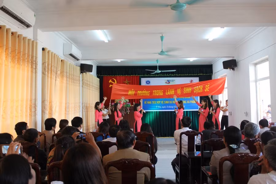 Nam Định đẩy mạnh công tác tuyên truyền vệ sinh môi trường, vệ sinh cá nhân.