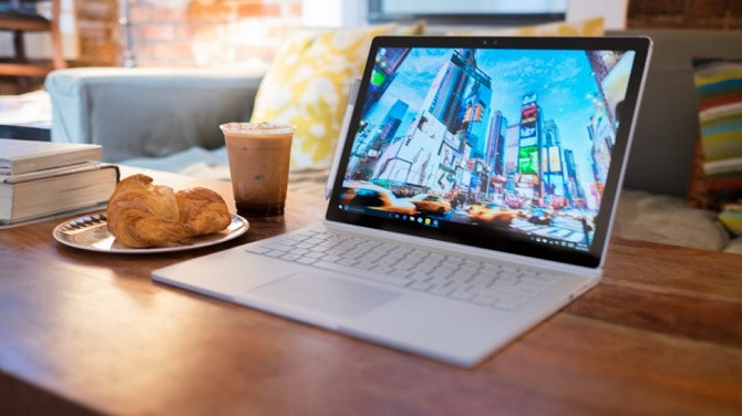 Surface Book gặp nhiều lỗi phần cứng và phần mềm 