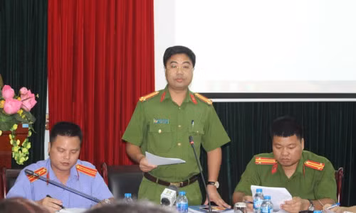 Trước đó, Trung tá Nguyễn Bình Ngọc, Phó Trưởng Công an quận Bắc Từ Liêm, Phó Thủ trưởng Cơ quan điều tra thông tin với báo chí về vụ án “Chống người thi hành công vụ” xảy ra tại Trường Pascal.