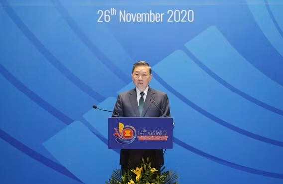 Bộ trưởng Bộ Công anTô Lâm phát biểu khai mạc hội nghị AMMTC 14. Ảnh: TH.