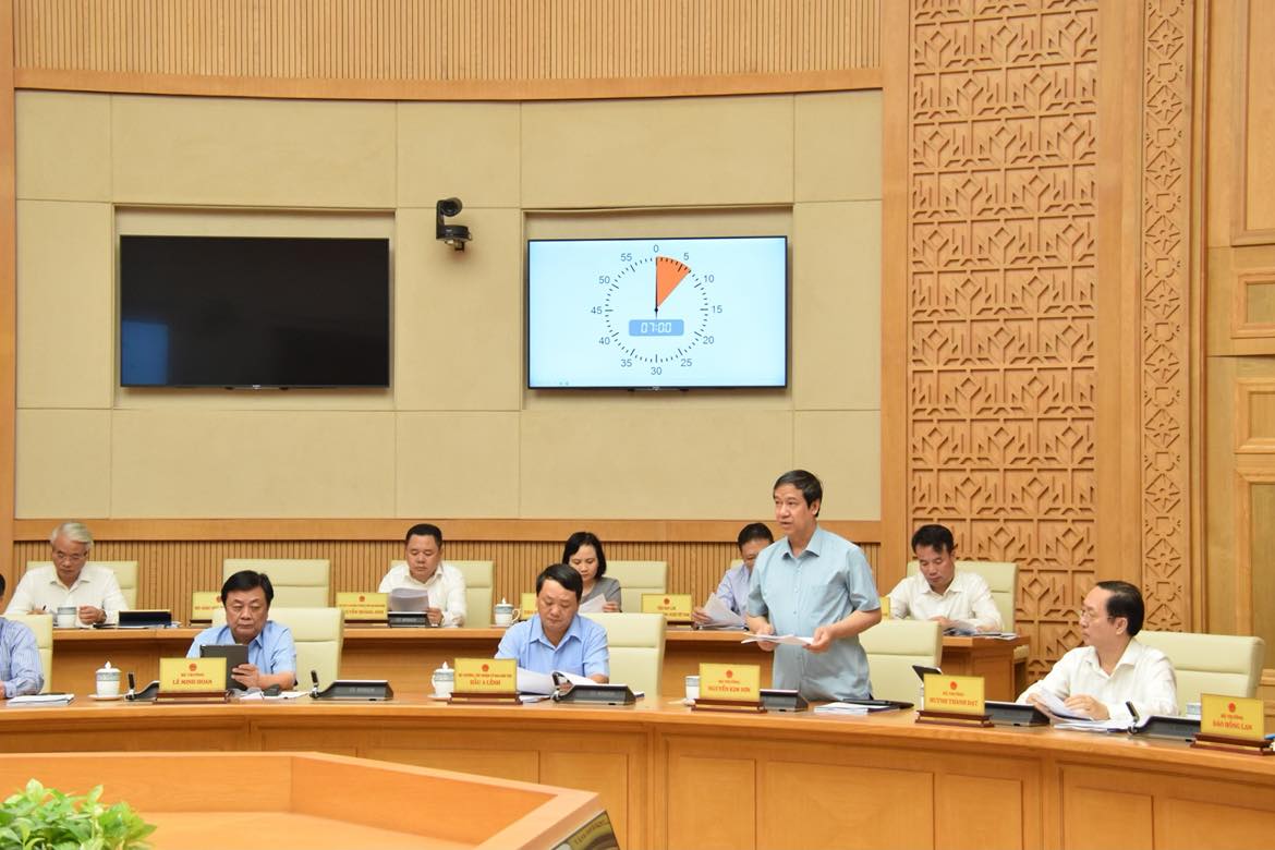 Quang cảnh cuộc họp.