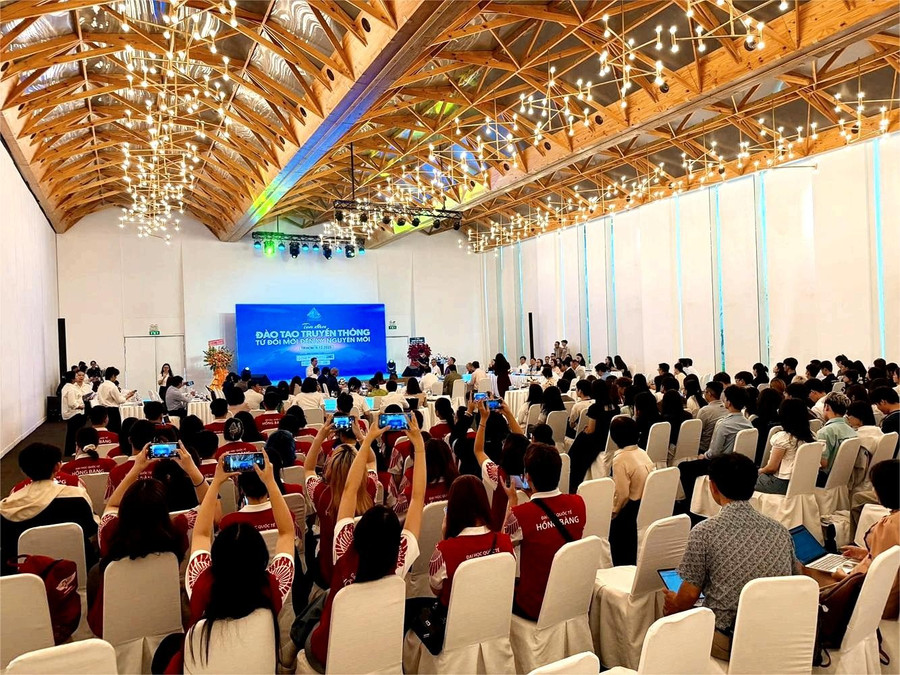 dao-tao-truyen-thong-trong-ky-nguyen-so3-9743.jpg