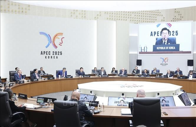 Tổng thống Hàn Quốc Lee Jae-myung phát biểu khai mạc. Ảnh: Lâm Khánh/TTXVN Tổng thống Hàn Quốc Lee Jae-myung phát biểu khai mạc. Ảnh: Lâm Khánh/TTXVN