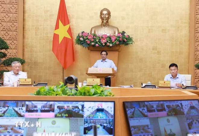 Thủ tướng Phạm Minh Chính chủ trì Phiên họp Chính phủ thường kỳ tháng 7 năm 2025. (Ảnh: Dương Giang/TTXVN).