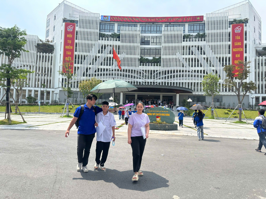 Trường THPT Chuyên Hùng Vương (Phú Thọ) là đơn vị đăng cai tổ chức Trại hè Hùng Vương năm 2025 (ảnh minh họa). z6673873630726-a5f7f1d25764e0f3c552733c6ad522fc.jpg