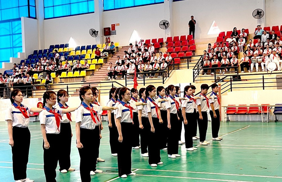 Gần 200 đội viên tham dự Liên hoan nghi thức Đội TNTP Hồ Chí Minh tỉnh Tuyên Quang năm 2025.
