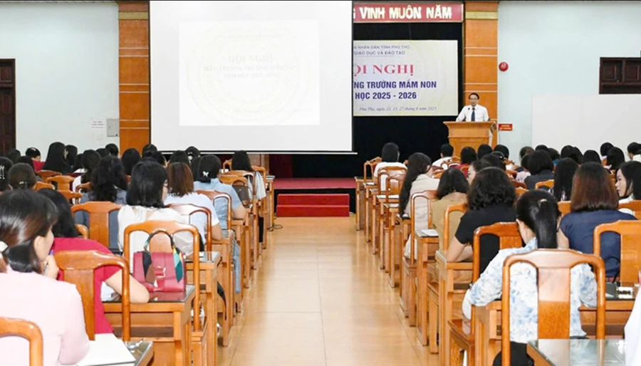 Quang cảnh hội nghị. a.png