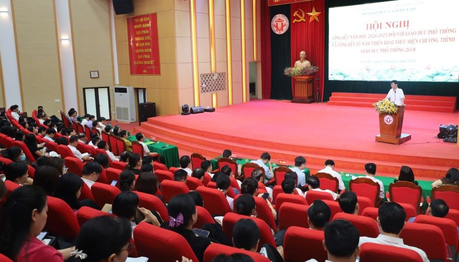 Quang cảnh hội nghị. pt2.jpg